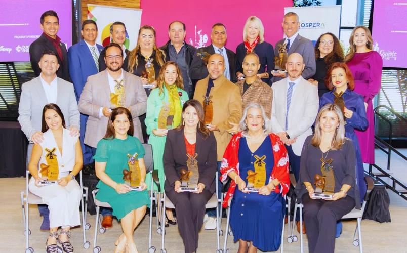 El Premio Don Quijote 2025 honra a líderes visionarios y empresas hispanas en Florida Central 1 Premios Don Quijote