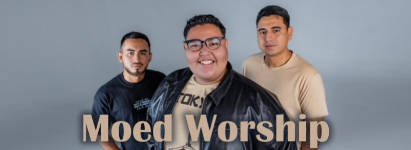 Moed Worship